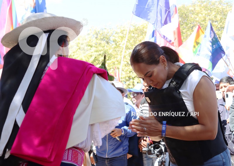 CIERRE-CAMPAÑA-YAKU-PEREZ
