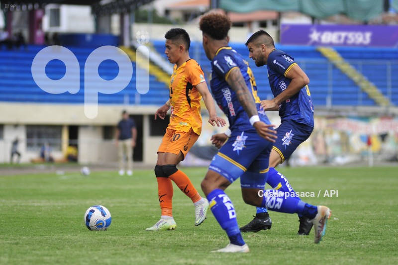 FBL-LIGAPRO-libertad-delfin