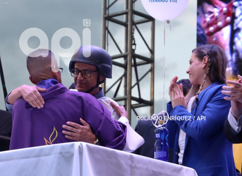 MISA-CIERRE-CAMPAÑA-VILLAVICENCIO-ZURITA