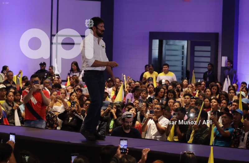 GYE-CIERRE JAN TOPIC
