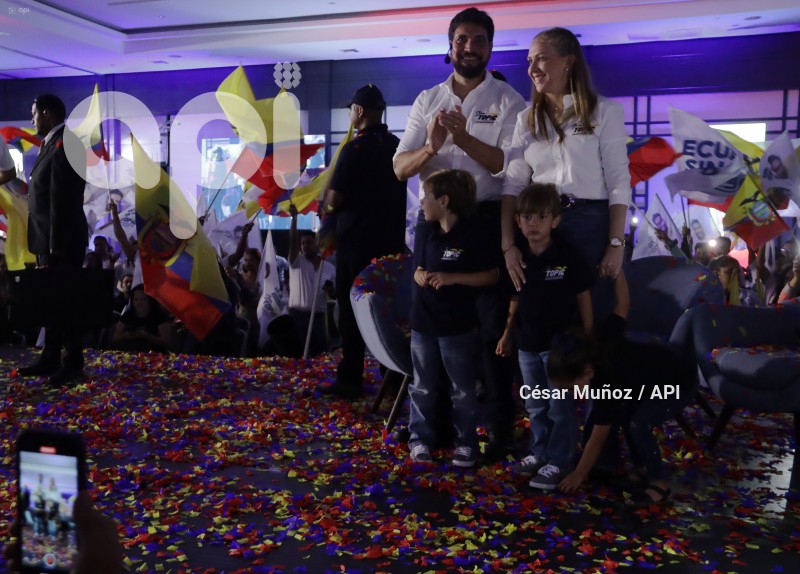 GYE-CIERRE JAN TOPIC