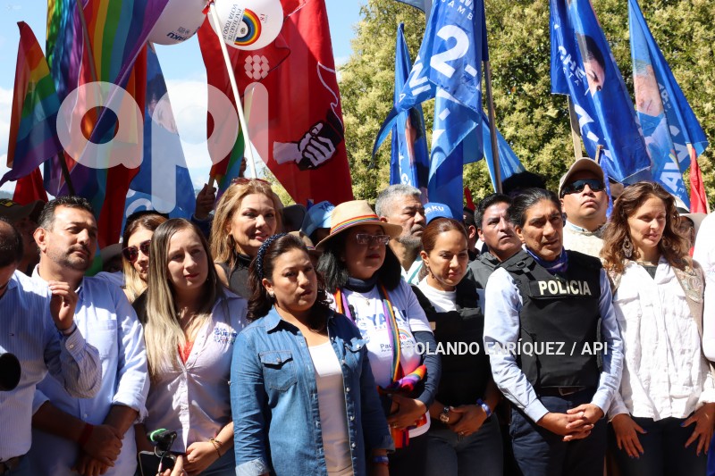 CIERRE-CAMPAÑA-YAKU-PEREZ