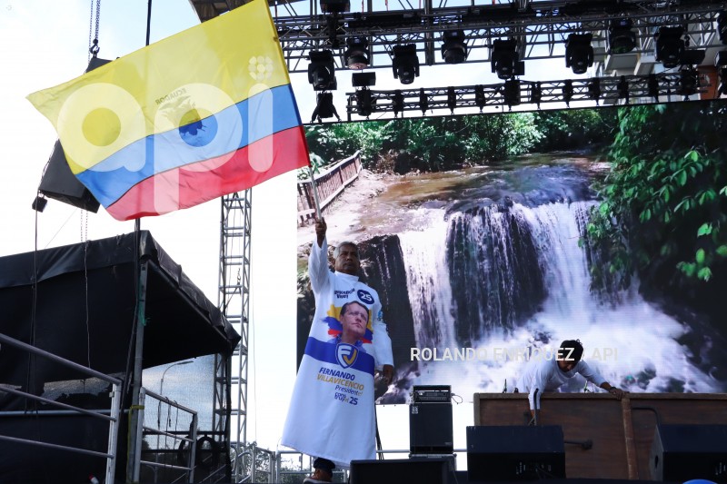 MISA-CIERRE-CAMPAÑA-VILLAVICENCIO-ZURITA