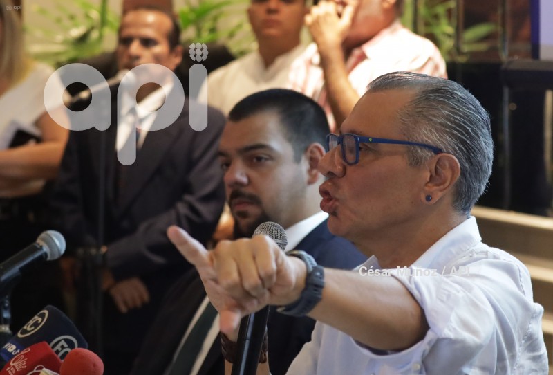 GYE-JORGE GLAS