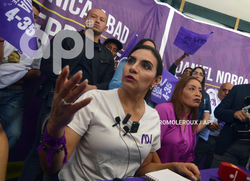 CUENCA-VERONICA ABAD-CANDIDATA VICEPRESIDENTA