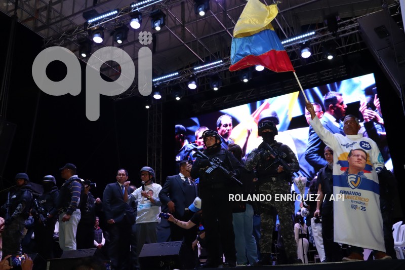 MISA-CIERRE-CAMPAÑA-VILLAVICENCIO-ZURITA