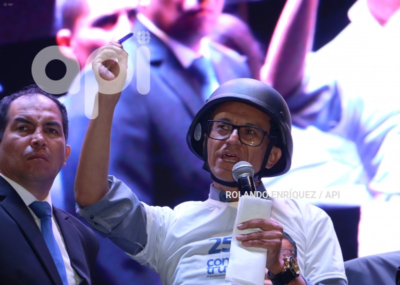 MISA-CIERRE-CAMPAÑA-VILLAVICENCIO-ZURITA