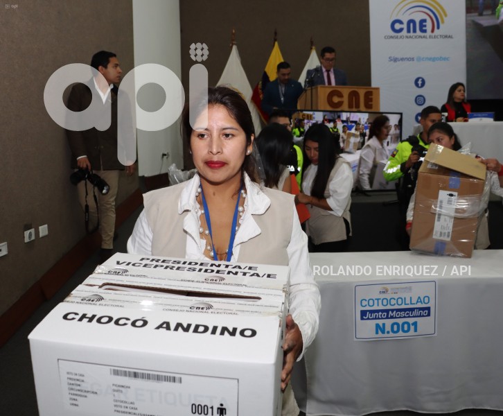 VOTO-EN-CASA