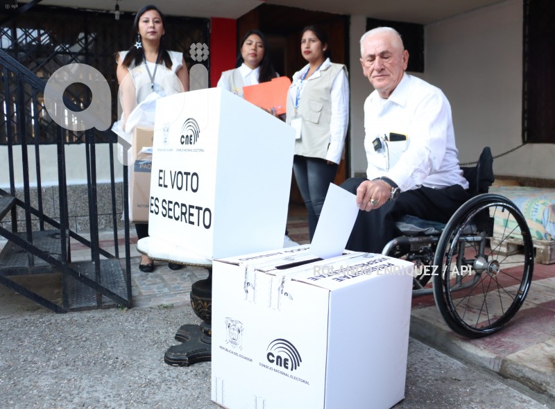 VOTO-EN-CASA