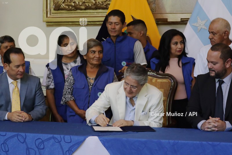 GYE-DECRETO-GUILLERMO LASSO