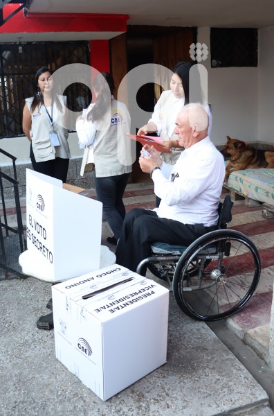 VOTO-EN-CASA