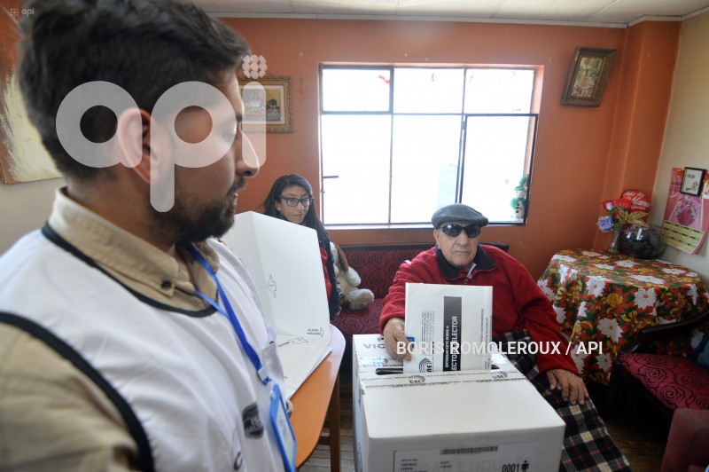 CUENCA-ELECCIONES VOTO EN CASA