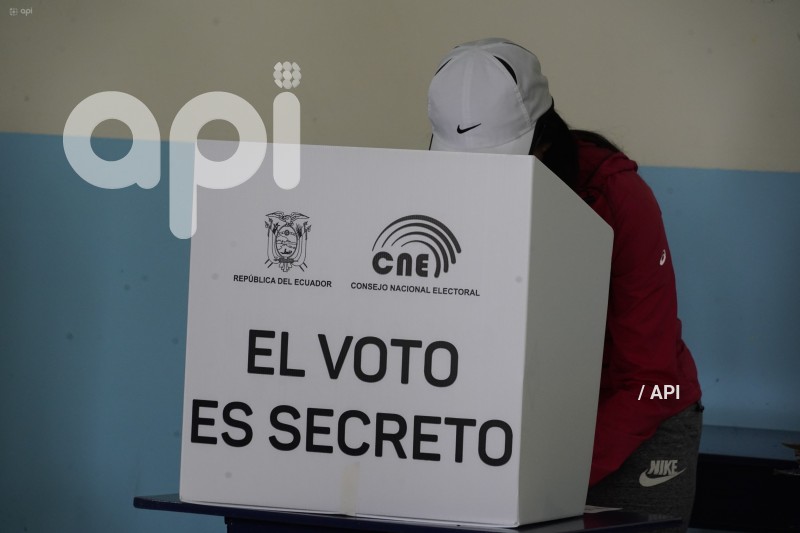 ELECCIONES-UIO-SUFRAGIO-GENERAL