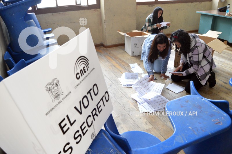 CUENCA-ELECCIONES ANTICIPADAS CONTEOS VOTOS