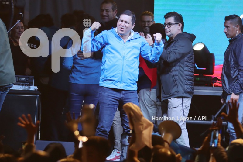 ELECCIONES UIO ESPERA RESULTADOS RC5