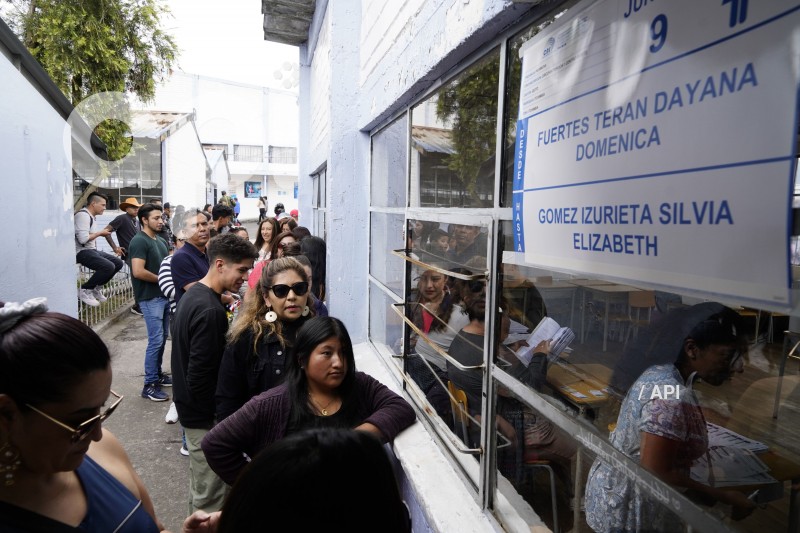 ELECCIONES-UIO-SUFRAGIO-GENERAL