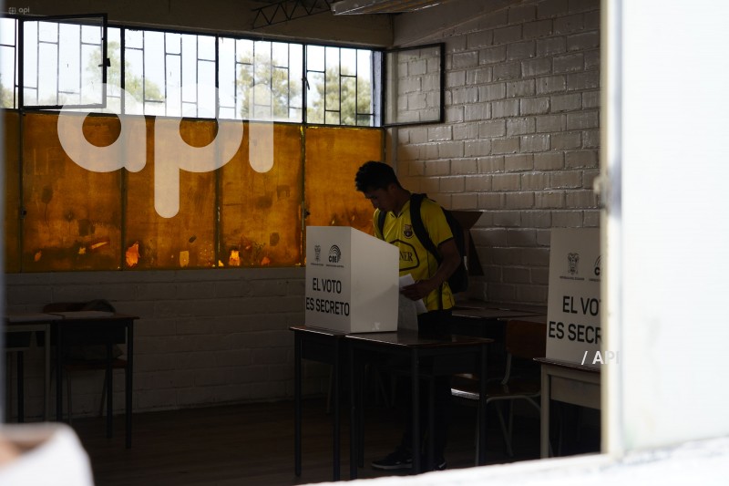ELECCIONES-UIO-SUFRAGIO-GENERAL