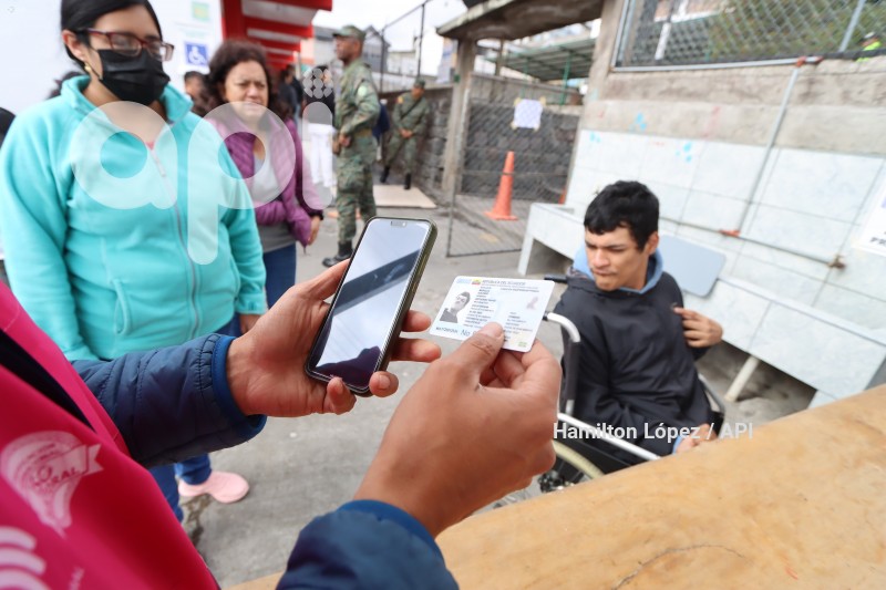 ELECCIONES UIO AMBIENTE ELECTORAL