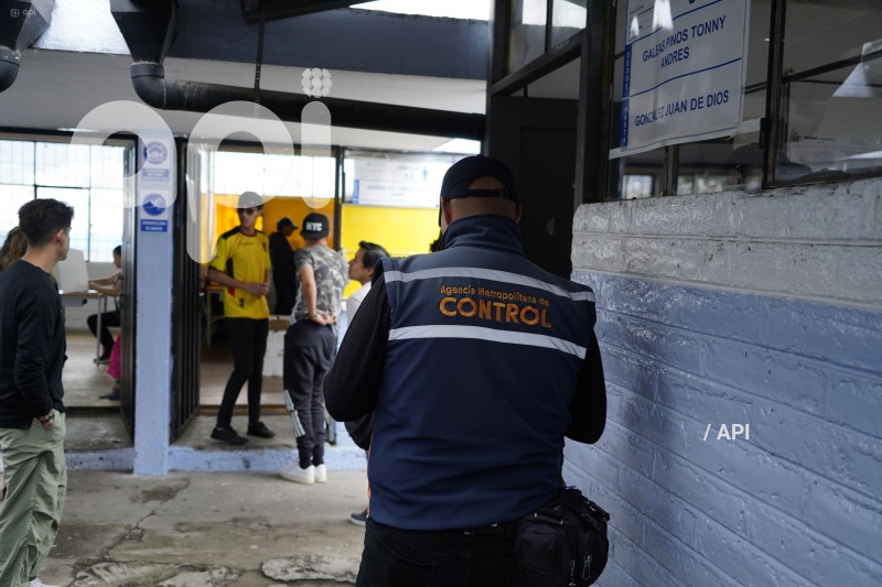 ELECCIONES-UIO-SUFRAGIO-GENERAL