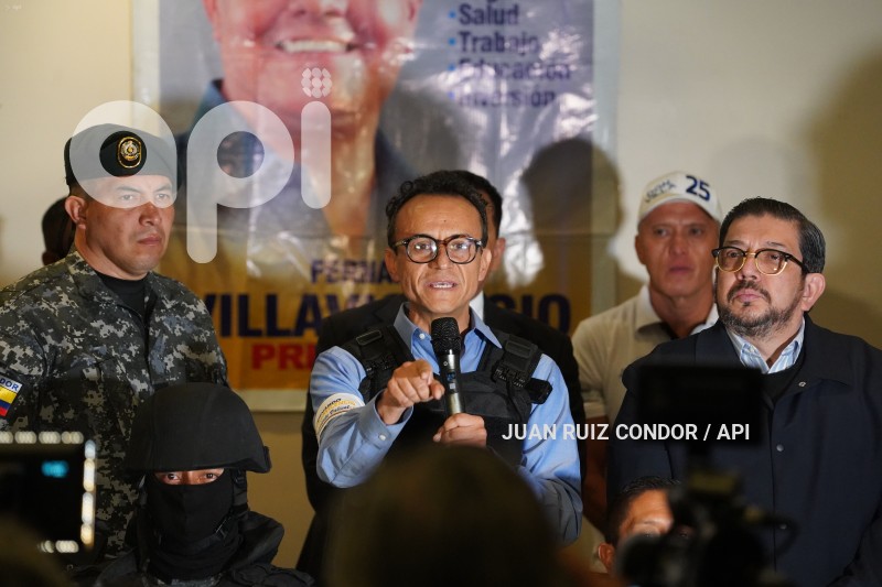 ELECCIONES UIO DISCURSO ZURITA