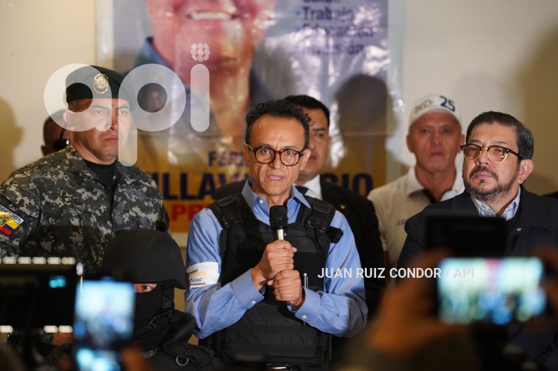 ELECCIONES UIO DISCURSO ZURITA