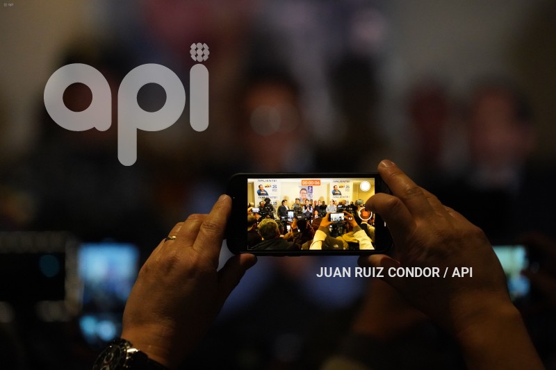 ELECCIONES UIO DISCURSO ZURITA
