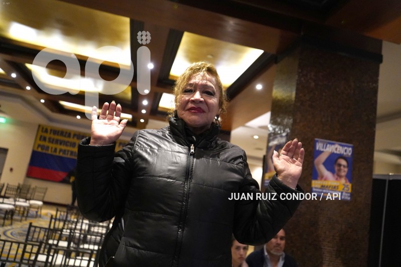 ELECCIONES UIO DISCURSO ZURITA