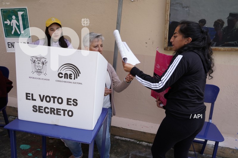 ELECCIONES-UIO-SUFRAGIO-GENERAL