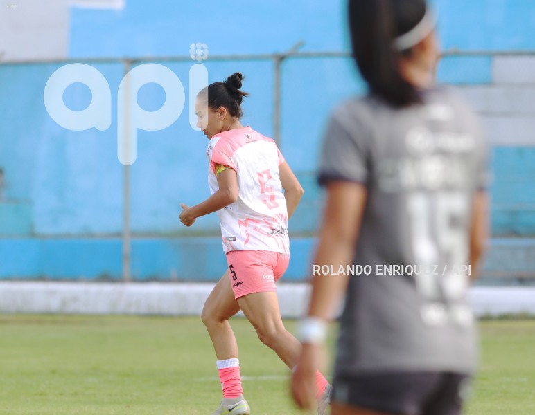 FBL-SUPERLIGA-FEMENINA-NANAS-LDU-QUITO