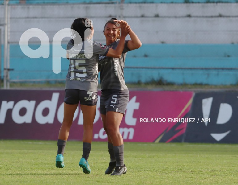 FBL-SUPERLIGA-FEMENINA-NANAS-LDU-QUITO
