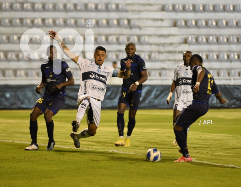 FBL-LIGA-PRO-BET593-CHACARITAS-MACARA