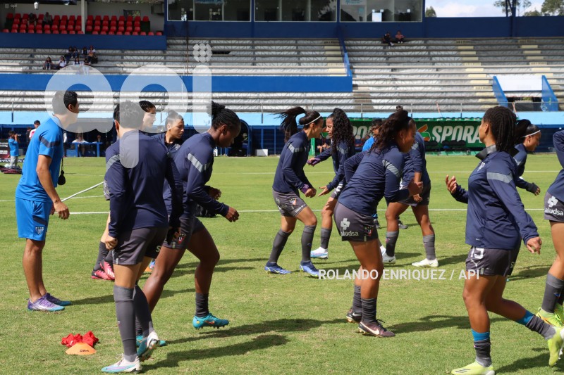 FBL-SUPERLIGA-FEMENINA-NANAS-LDU-QUITO
