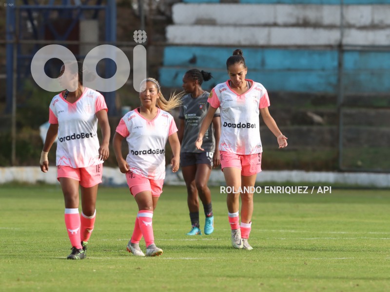 FBL-SUPERLIGA-FEMENINA-NANAS-LDU-QUITO