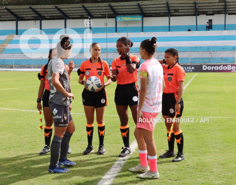 FBL-SUPERLIGA-FEMENINA-NANAS-LDU-QUITO
