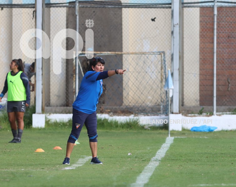 FBL-SUPERLIGA-FEMENINA-NANAS-LDU-QUITO