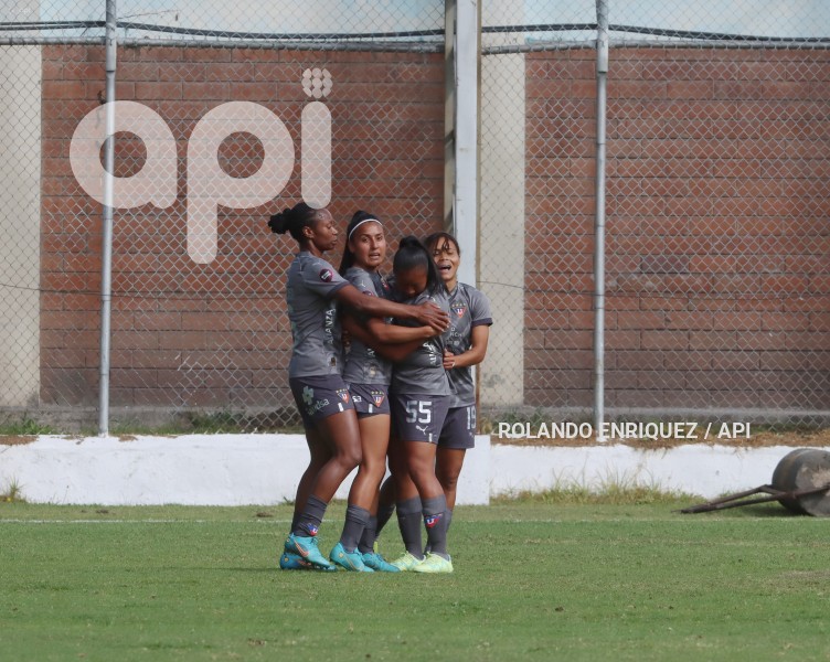 FBL-SUPERLIGA-FEMENINA-NANAS-LDU-QUITO