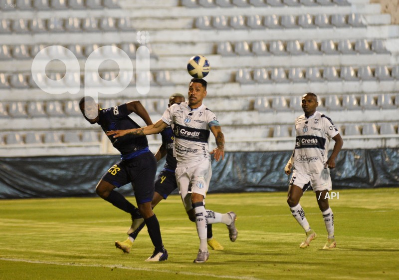 FBL-LIGA-PRO-BET593-CHACARITAS-MACARA