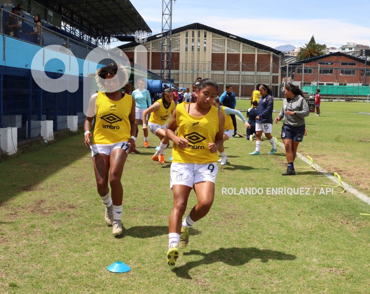 FBL-SUPERLIGA-FEMENINA-CATOLICA-DRAGONAS