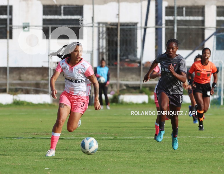 FBL-SUPERLIGA-FEMENINA-NANAS-LDU-QUITO