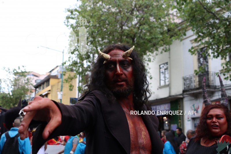 LOS DIABLOS SE TOMAN LA MARISCAL