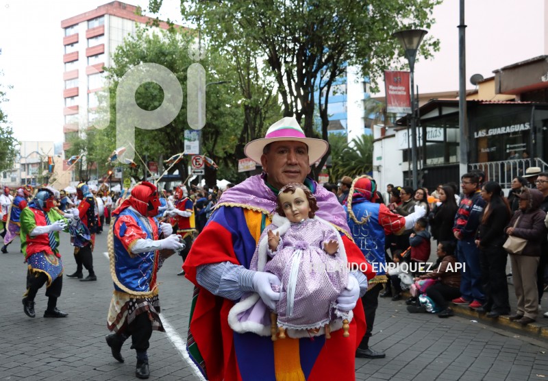 LOS DIABLOS SE TOMAN LA MARISCAL