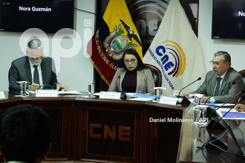 AUDIENCIA PUBLICA ESCRUTINIOS