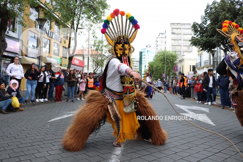 LOS DIABLOS SE TOMAN LA MARISCAL