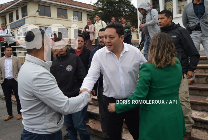 CUENCA-ALCALDE ZAMORA-100 DIAS