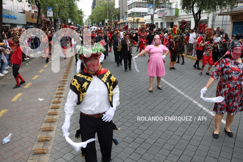 LOS DIABLOS SE TOMAN LA MARISCAL