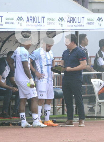 FBL-LIGAPROBET593-GUAYAQUILCITY-ORENSE