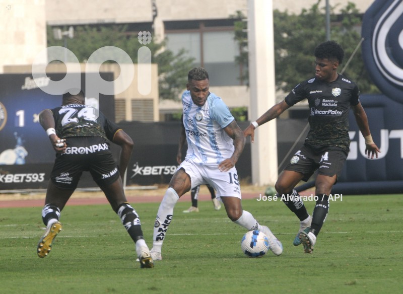 FBL-LIGAPROBET593-GUAYAQUILCITY-ORENSE