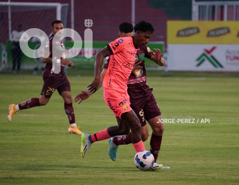 FBL-LIGA-PRO-BET593-MUSHUC-RUNA-BARCELONA-