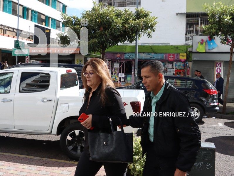 VERSIONES-FISCALIA-FAMILIARES-VILLAVICENCIO