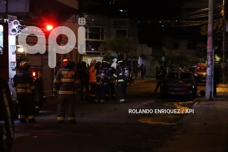 EXPLOSIÓN-VEHÍCULO-QUITO